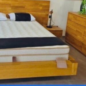 חדר מפורניר אלון