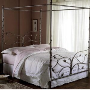 מיטת אפיריון דגם רוברטה